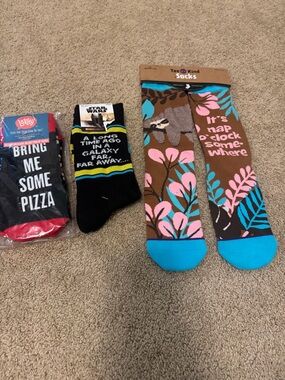 4 pair of fun socks including Star Wars